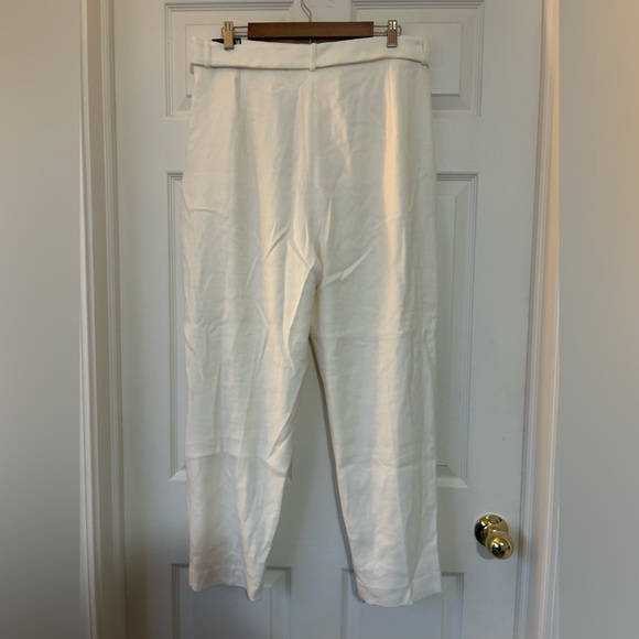 B2G1F Express Ivory Tailored Trousers w belt - Picture 6 of 6